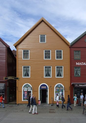 Wooden house in Bryggen — Bergen