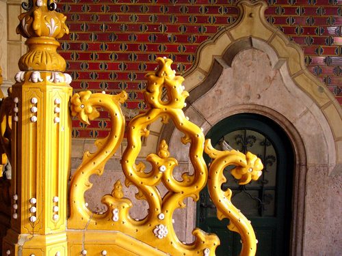 Budapest Applied Arts Museum entrance — Budapest