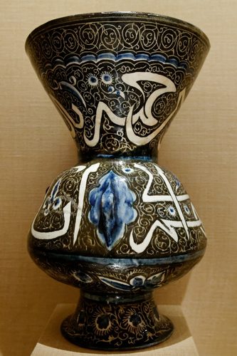 Mosque lamp Met 91.1.95 — Cairo