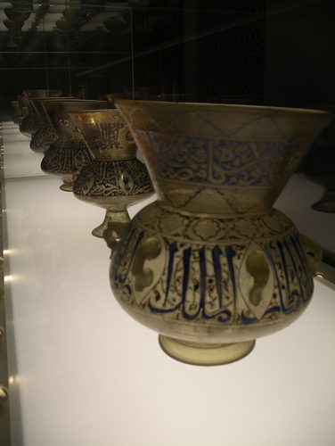 Mosque lamp - Calouste Gulbenkian Museum (Shadowgate, 2006, flickrid 346666752) — Cairo