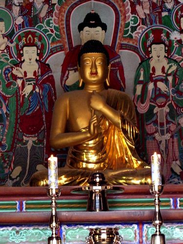 Bulguksageumdongbirojanabuljwasang (Seated gilt-bronze vairocana buddha statue of Bulguksa Temple) — Nara