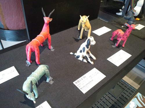 National Museum of Ethnology, Osaka - Alebrije, wood carvings from State of Oaxaca, Mexico — Oaxaca