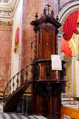 St Lawrence Church Birgu n05 — Valletta